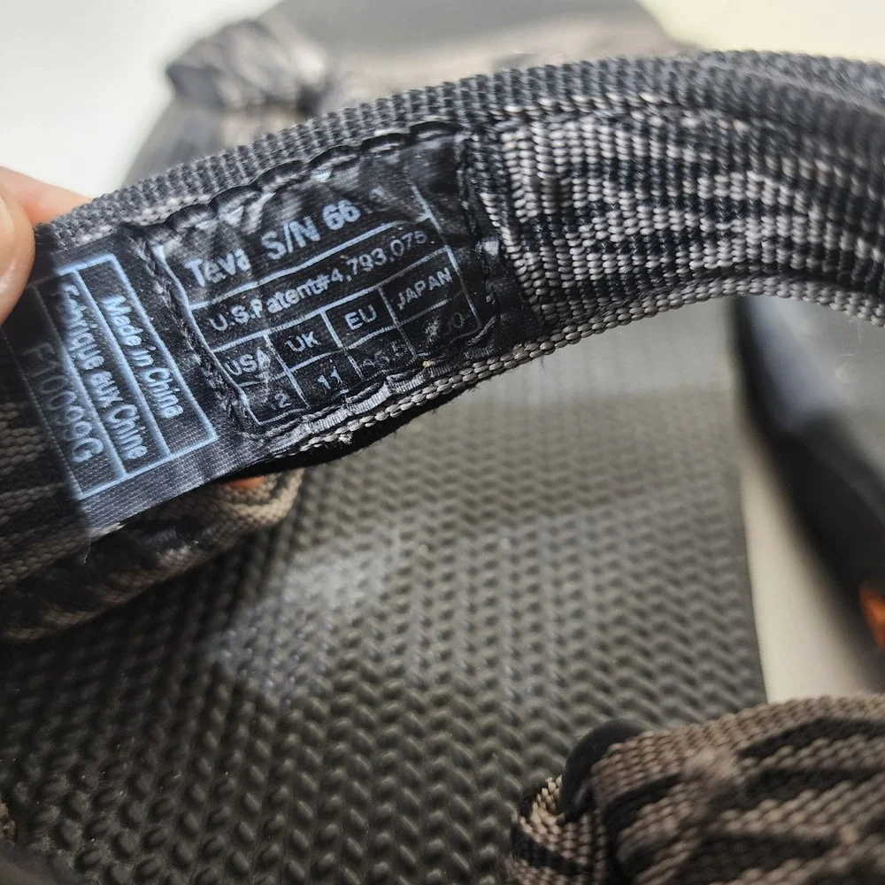 Teva Hurricane Sport Sandals Mens 12 Black Grey Geometric Straps 6601 F10099G